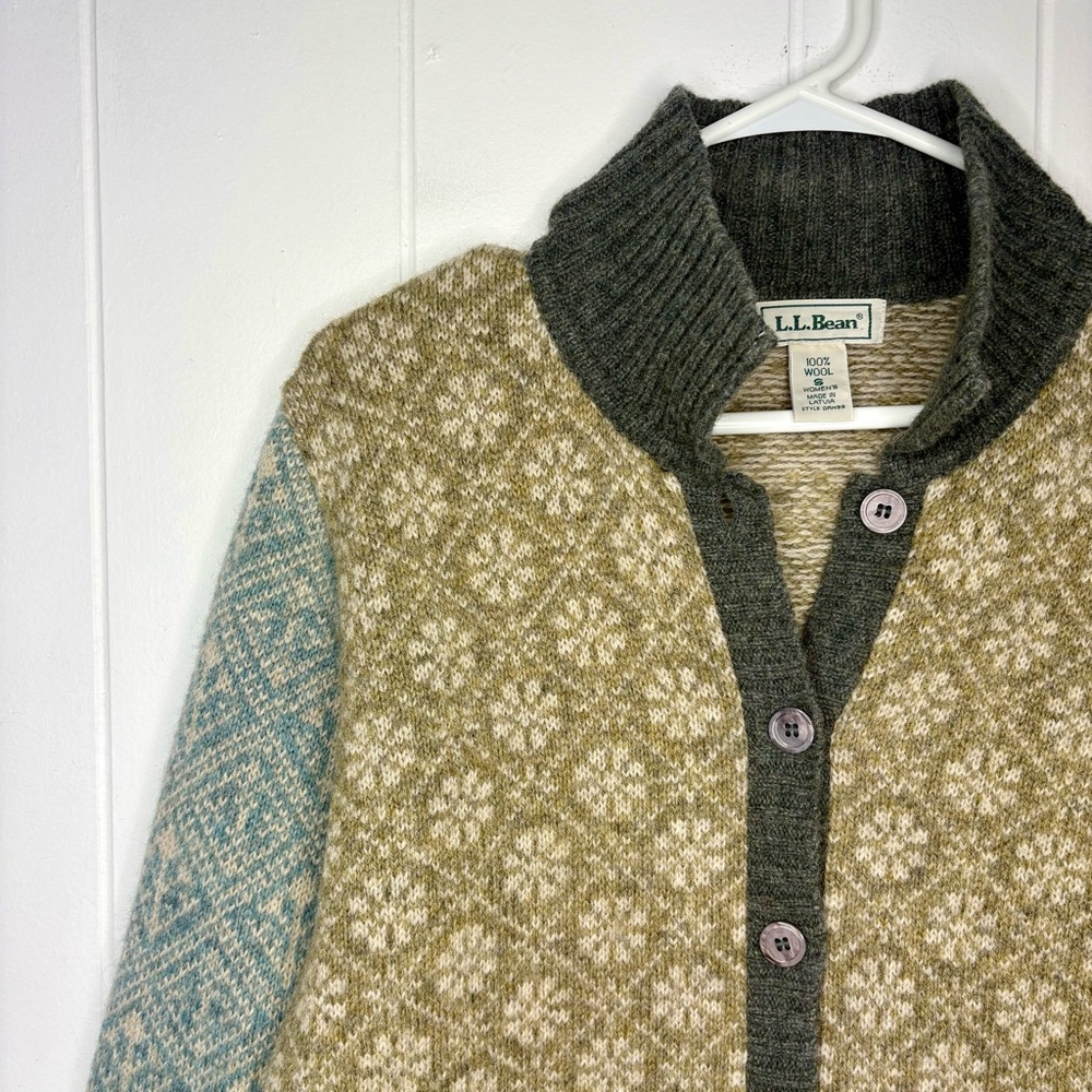 VINTAGE L.L Bean 100% Wool Cardigan Sweater Women’s Small Cottagecore Mixed Gray - Picture 3 of 11